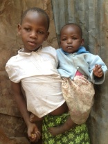 Kenia -slummien tytöt3
